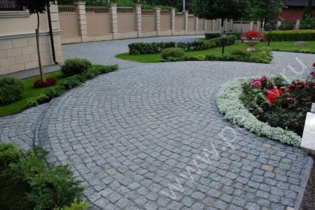 2012. Nikolina Mountain