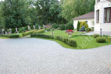 2012. Nikolina Mountain