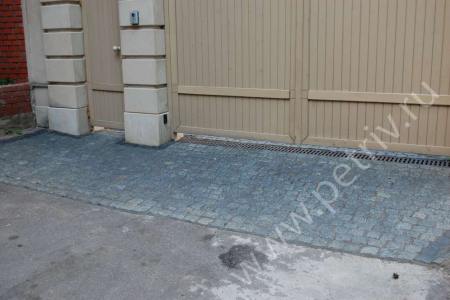 2012. Nikolina Mountain